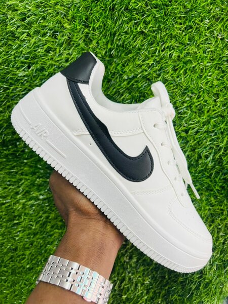 NIKE HOMME