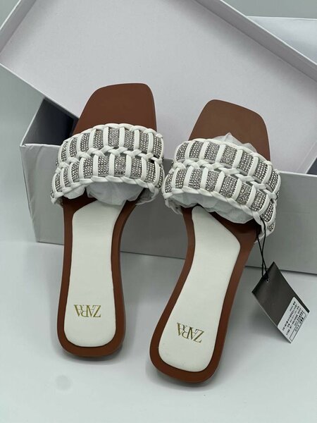 Slipper