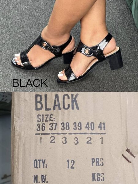 Ladies sandals