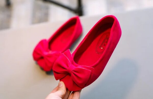Dress shoe