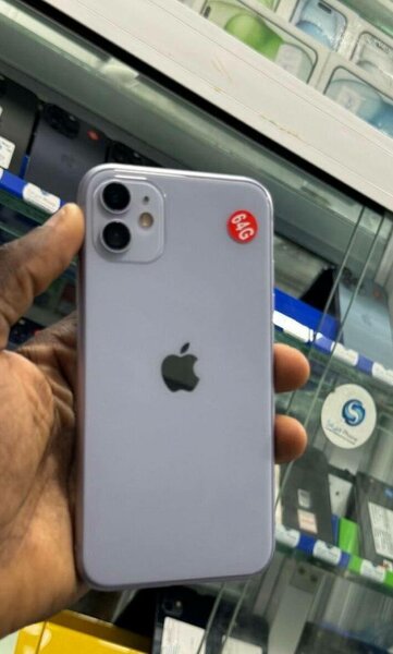 Apple 64GB Smartphone
