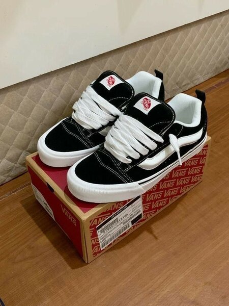 Vans knu school original