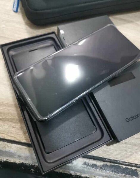 Galaxy Z Flip3 5G Smartphone