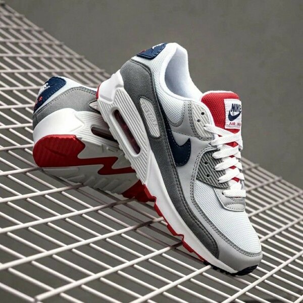 NIKE AIRMAX