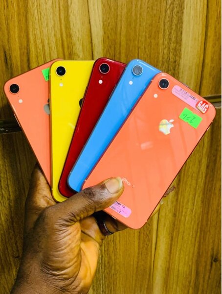 iPhone XR 64gig