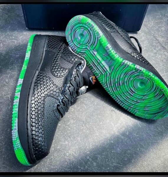 AF1