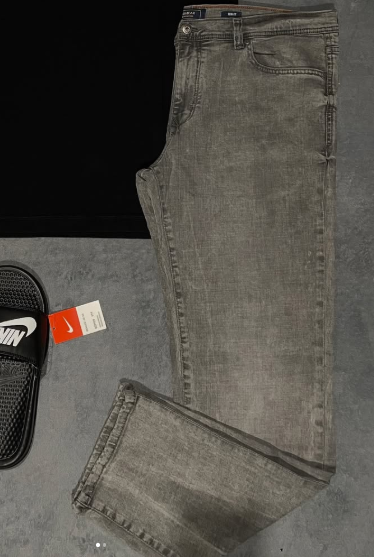 grey jeans