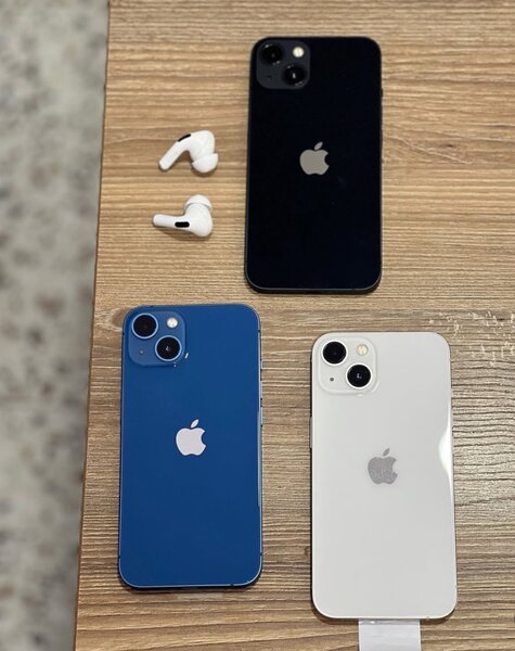 iPhone 13