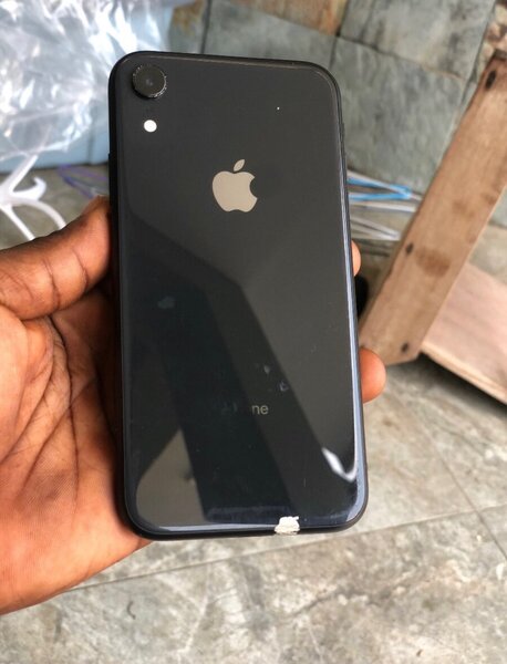 ROGGER IPHONES