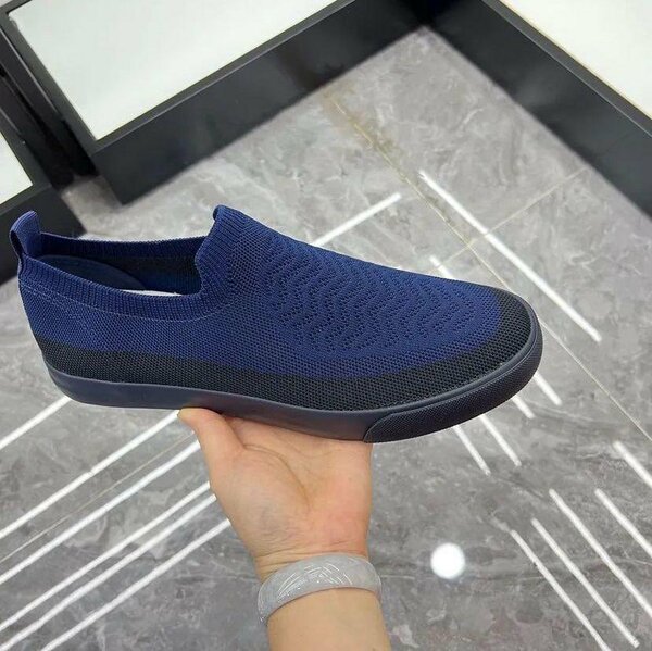 Easy wear Sneakers