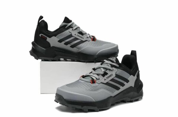 Adidas terrex