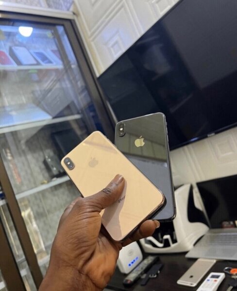 iPhone XS Max