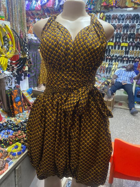 Lady dress