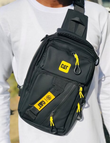 Shoulder bags