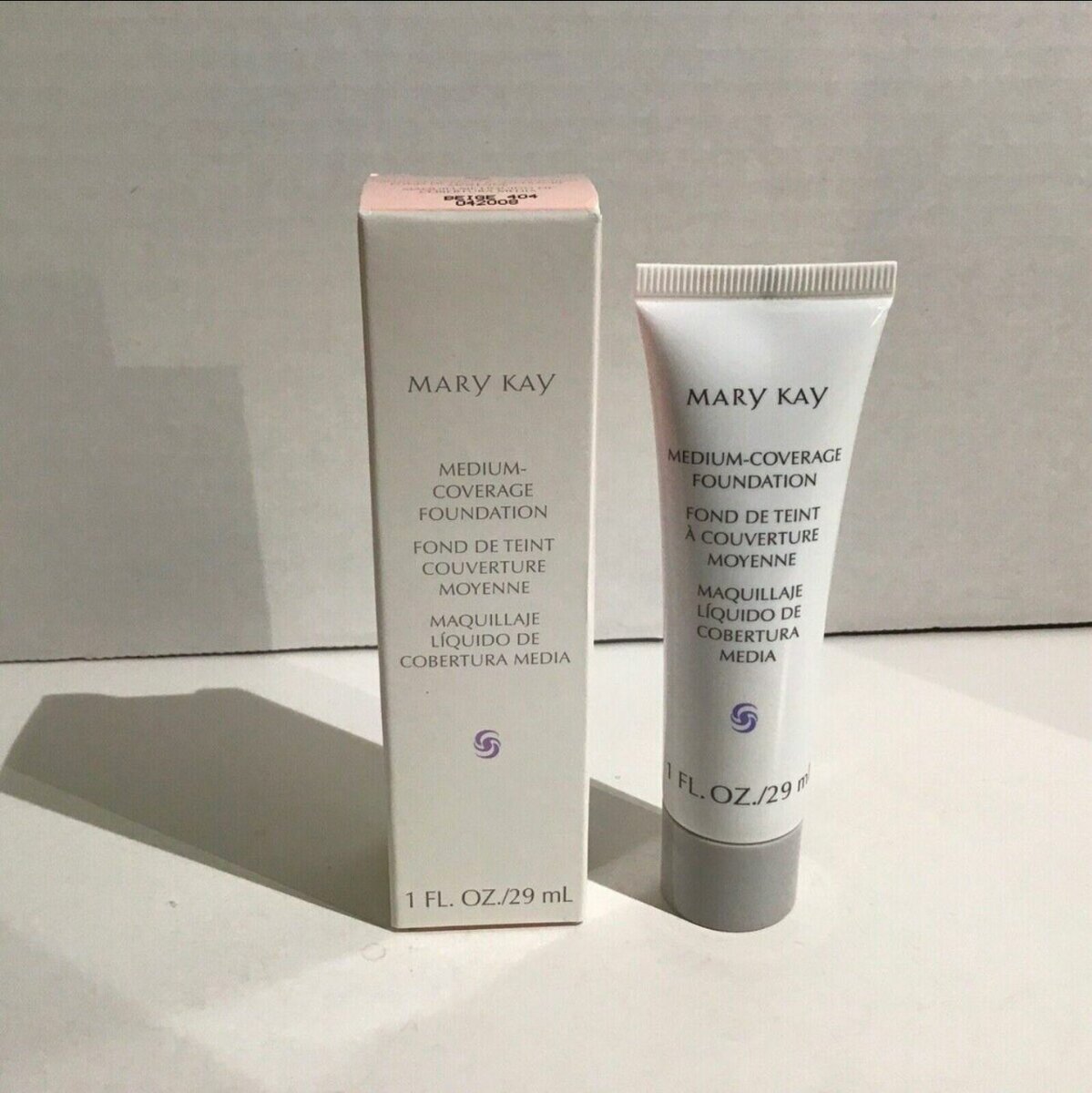 Mary Kay Medium-Coverage Foundation