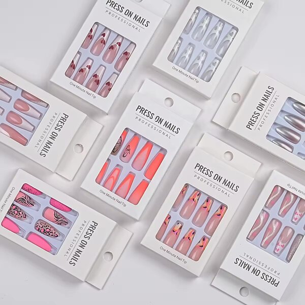 Press on nails