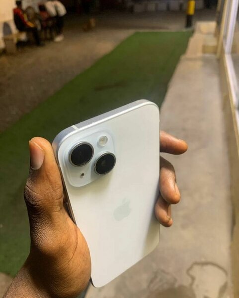 Iphone 15 128 gig