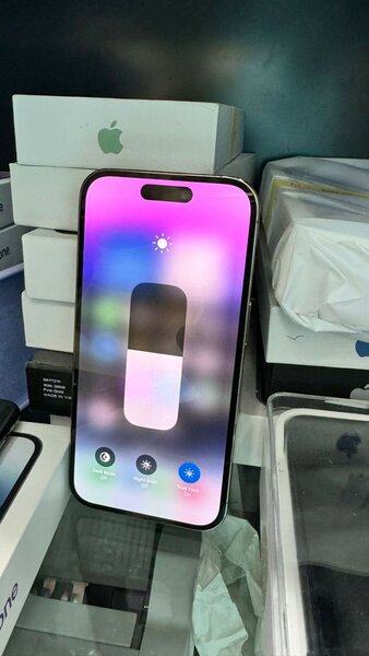 iPhone 14 pro 128G
