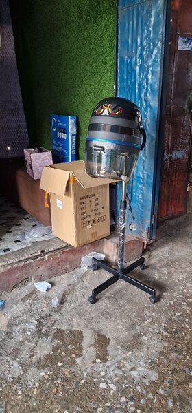 Hair dryer