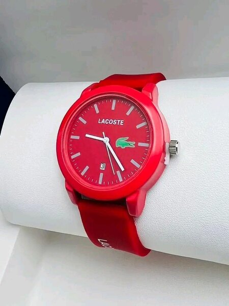 Montre Lacoste