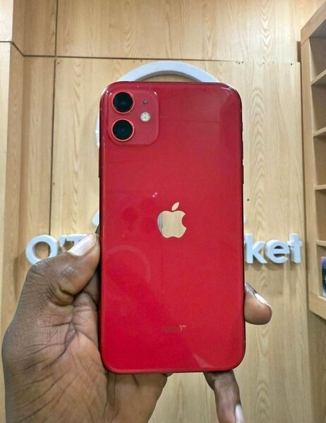 Smartphone Rouge Connecté