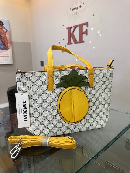 Ladies hand bag