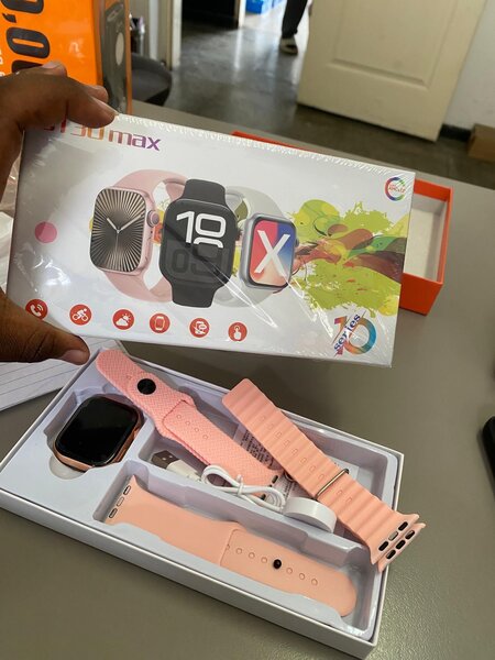SMART WATCHES