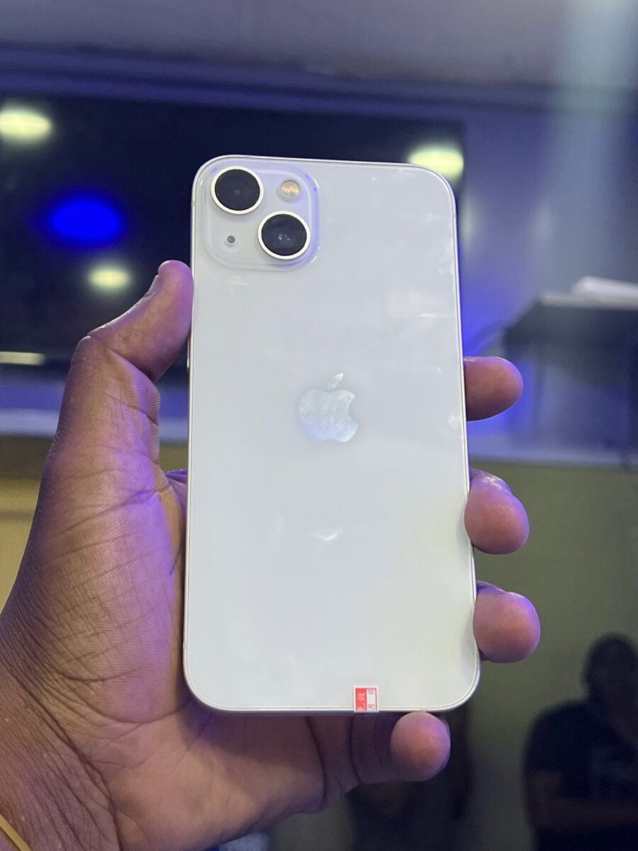 iPhone 13