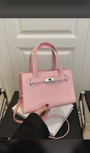 Sac à main en cuir rose