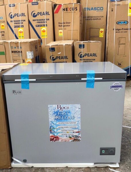 Chest freezer