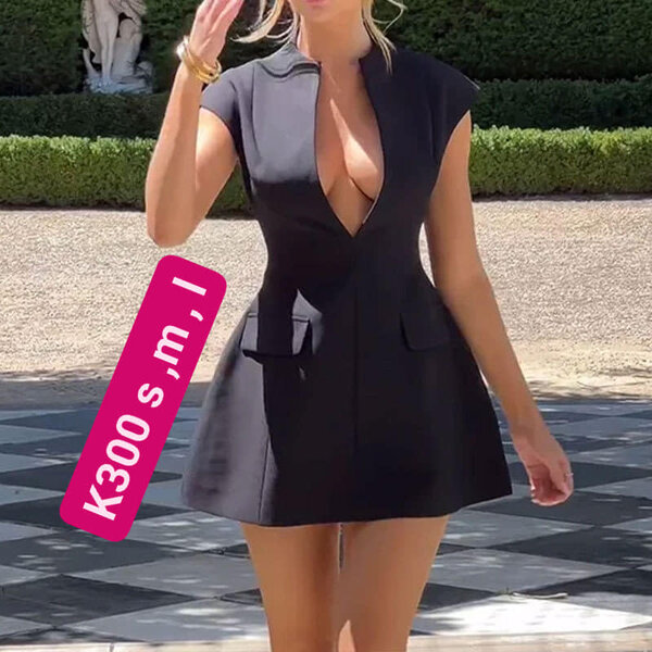 black dress