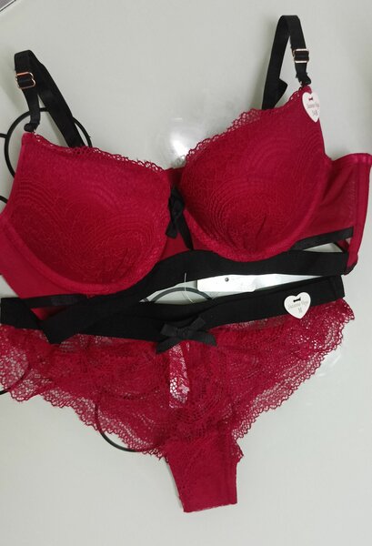 Ensemble soutien & slips dentelle sexy