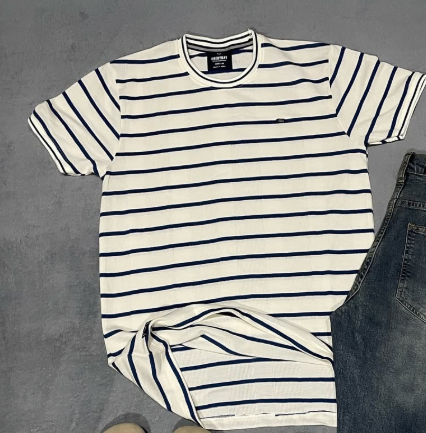 T-shirt size M&L