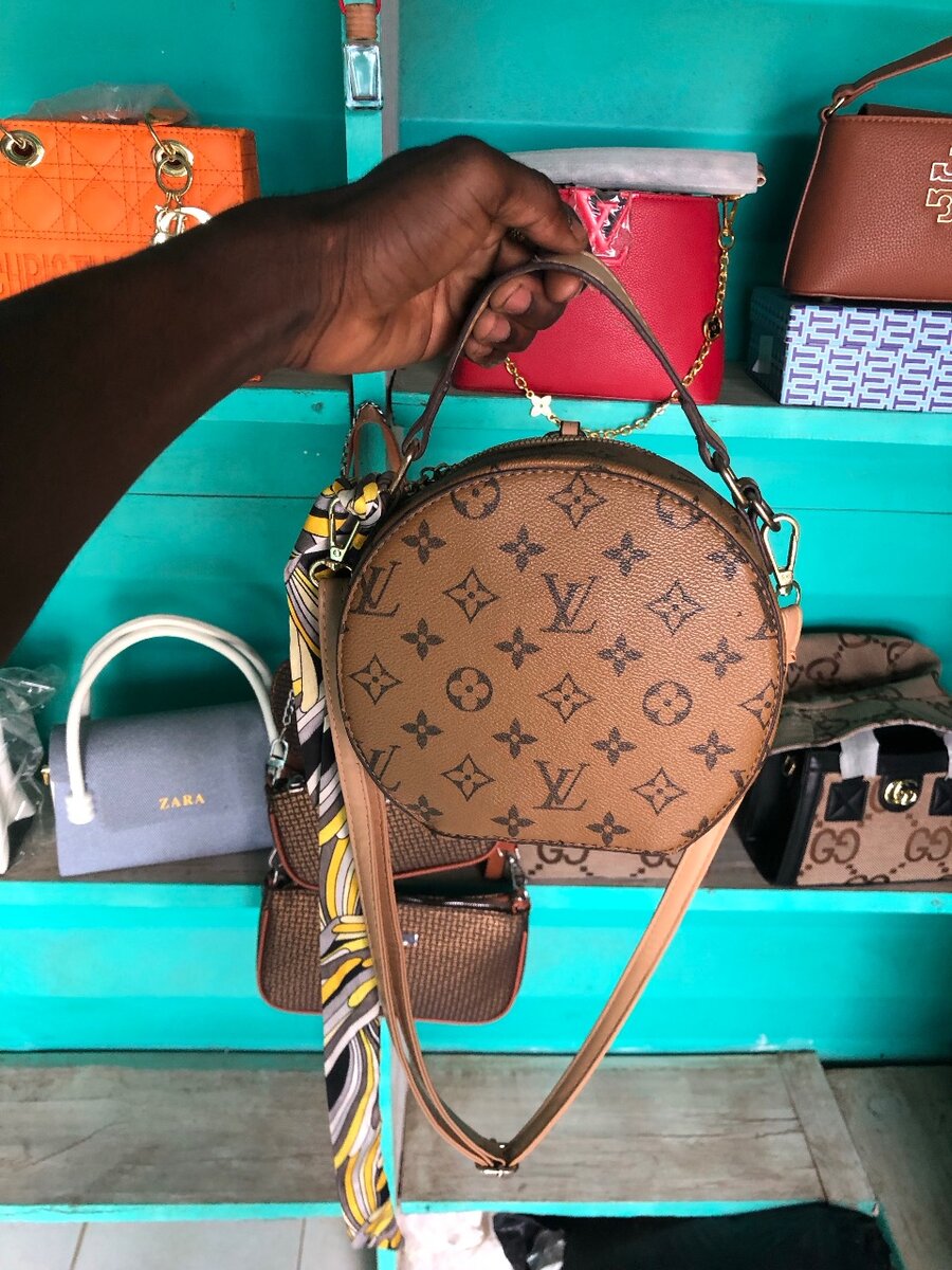Sac à main rond élégant