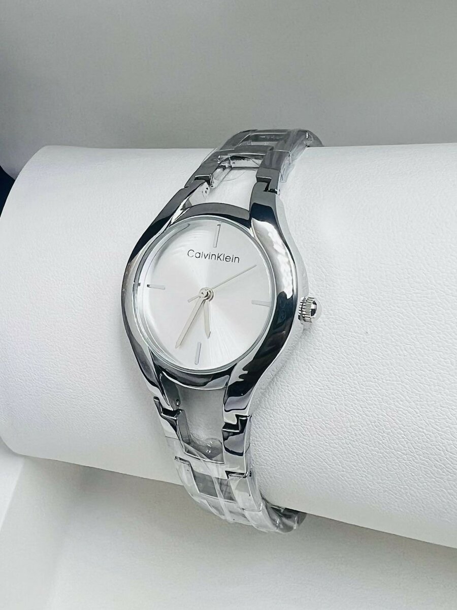 Montre élégante Calvin Klein