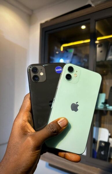iPhone 11 64gig