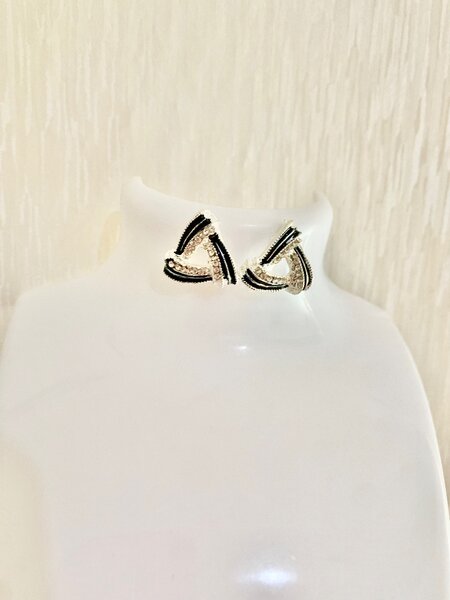 Fashion earring