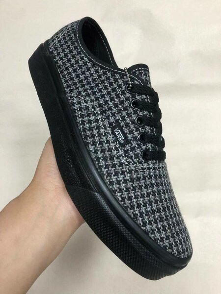 Vans casual