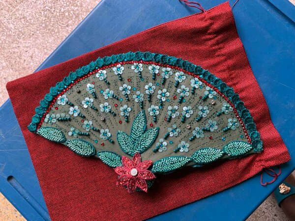 Bridal fan