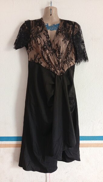 Robe élégante en dentelle
