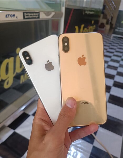 iPhone X Débloqué 64Go