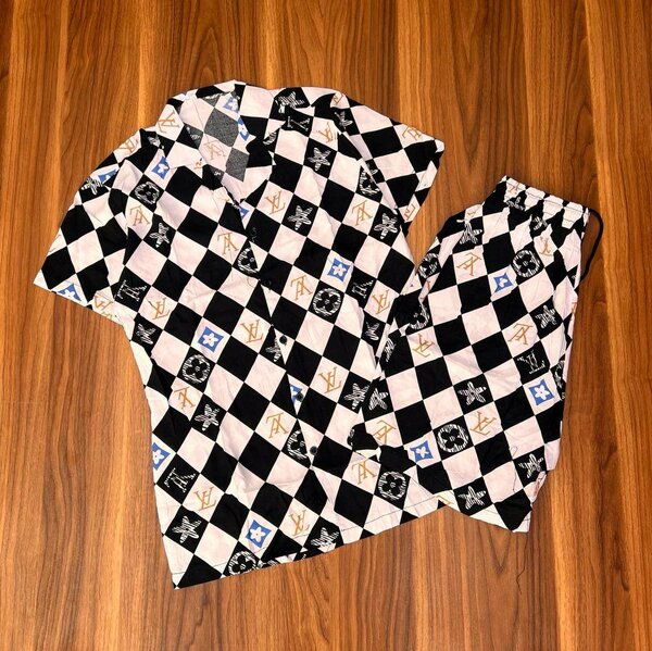 Men top and down