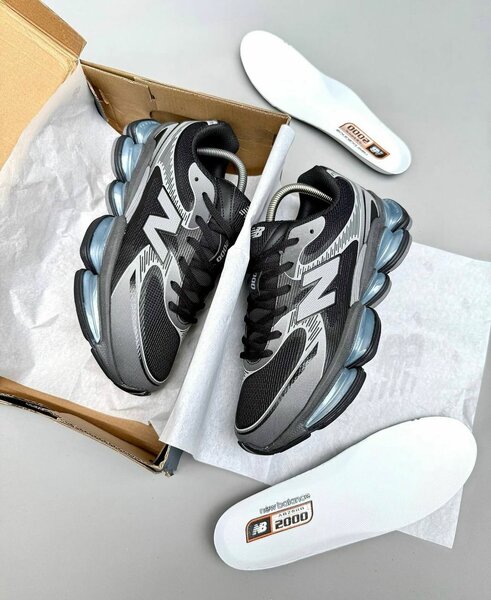 Sneakers New Balance 2002R