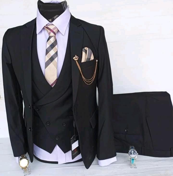 Suit noir