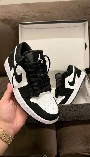 Air Jordan Sneakers