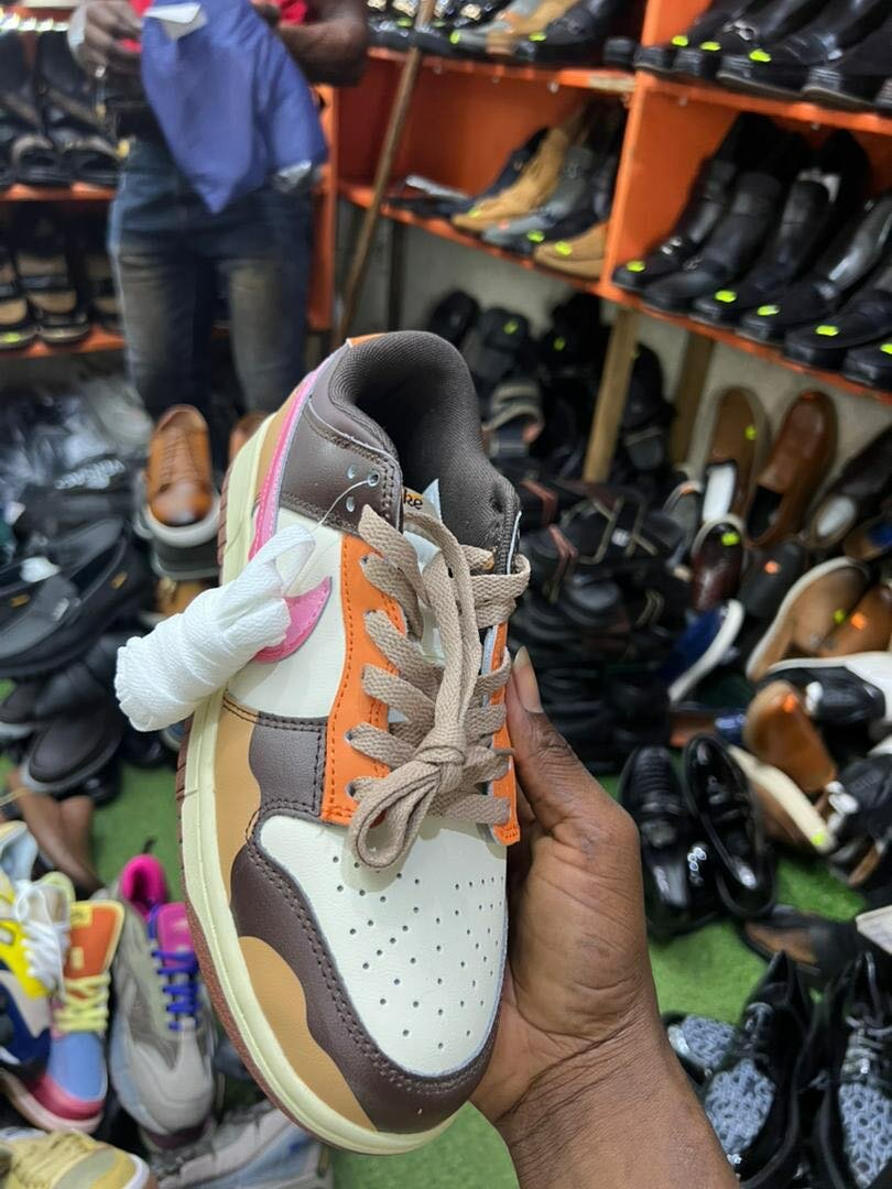sneakers