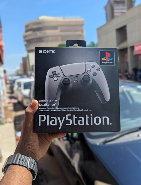 PS5 controller