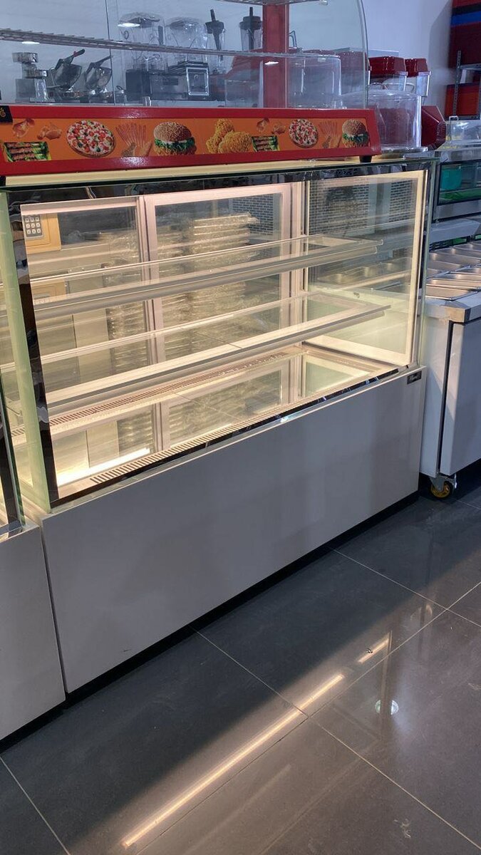 Cake display fridge