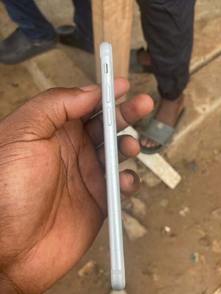 iPhone 7 32gig