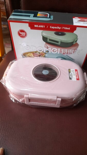 Lunch boxs